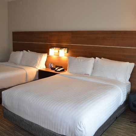 Holiday Inn Express & Suites - Charlotte Ne - University Area By Ihg Екстер'єр фото