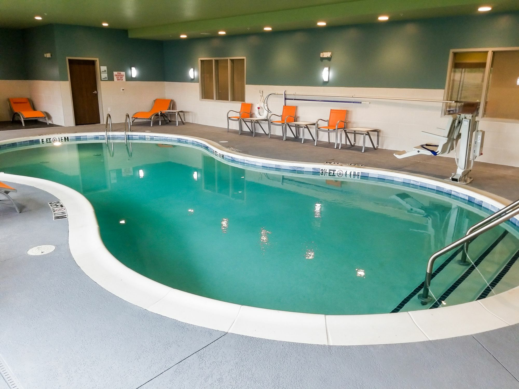 Holiday Inn Express & Suites - Charlotte Ne - University Area By Ihg Екстер'єр фото
