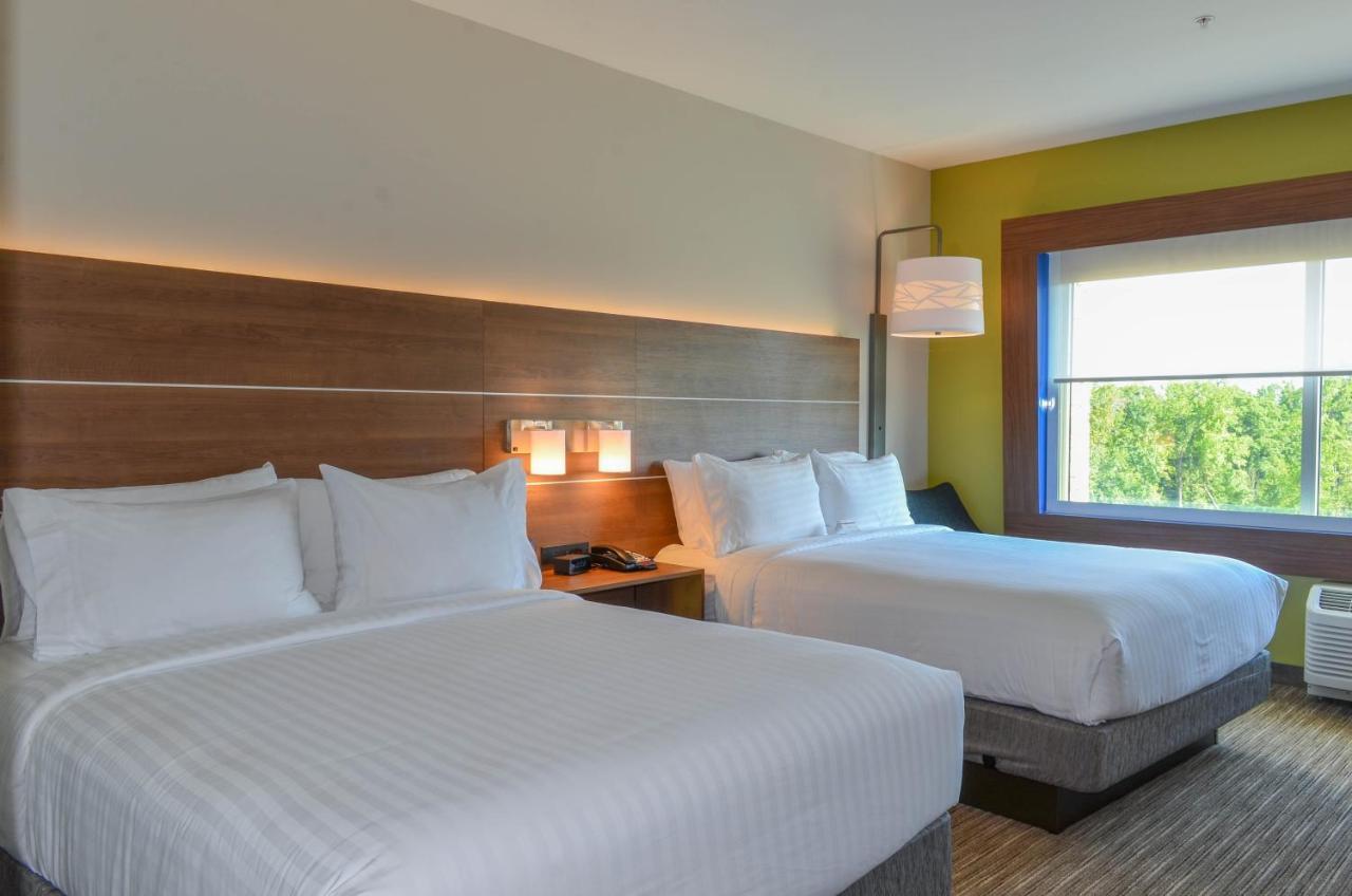 Holiday Inn Express & Suites - Charlotte Ne - University Area By Ihg Екстер'єр фото